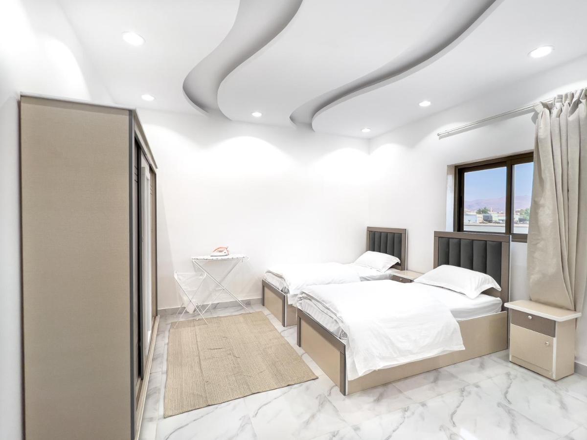 Comfortable & Big Family Apartments 10Mins Drive To Al-Masjid -Nabawi - Nozol Noor 2 Medina Exterior foto